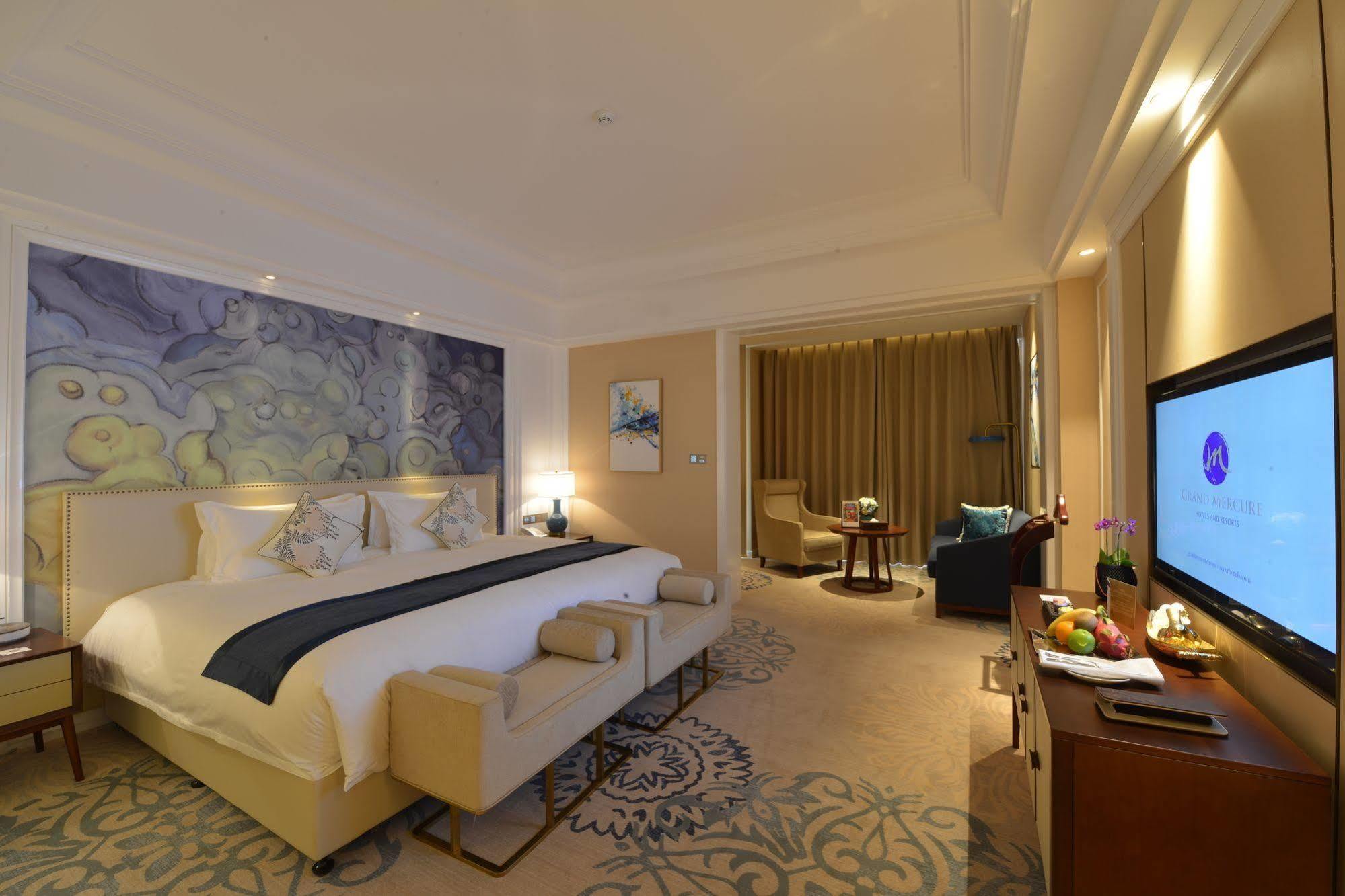 แกรนด์ เมอร์เคียว เจิ้งโจว เวสต์ Hotel ภายนอก รูปภาพ