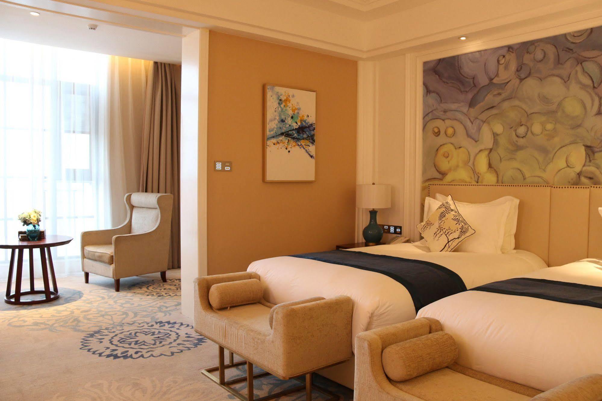 แกรนด์ เมอร์เคียว เจิ้งโจว เวสต์ Hotel ภายนอก รูปภาพ